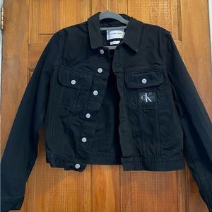 Calvin Klein Cropped 90s Denim Black Jacket